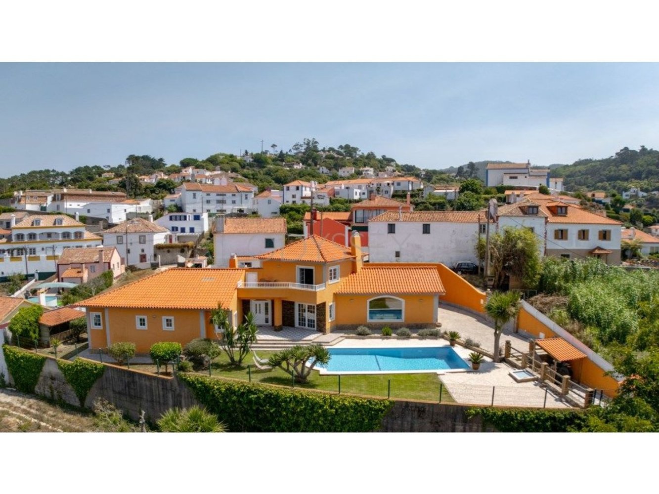 3 bedrooms House in Colares, Portugal No. 285811