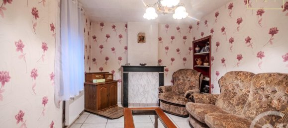 2 bedrooms House in Maubeuge, France No. 52518 7