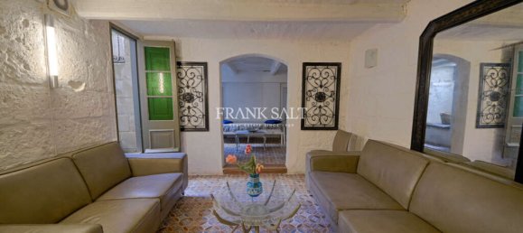 7 غرف نوم تاون هاوس في Sliema, Malta رقم 9983 3