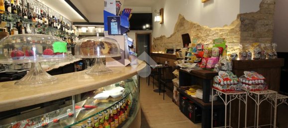 Коммерческая недвижимость с 2 комнатами в Сан Бенедетто дель Тронто, Италия № 89664 5