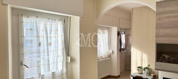 3-salle Appartement à Ala, Italy No. 30201 7