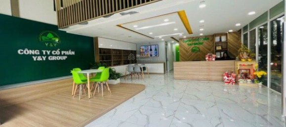 210m² House in Nha Be, Vietnam No. 13020 3