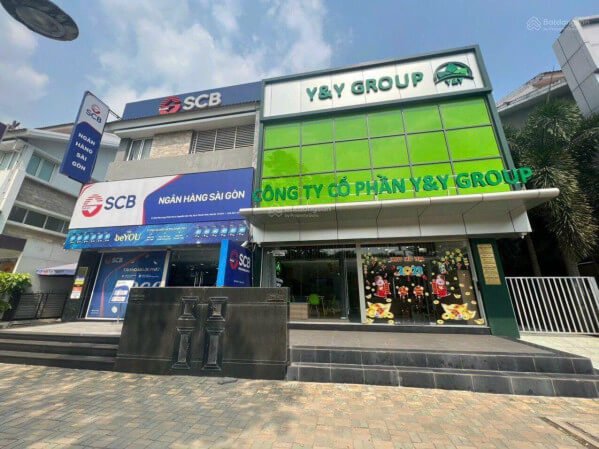 210m² House in Nha Be, Vietnam No. 13020