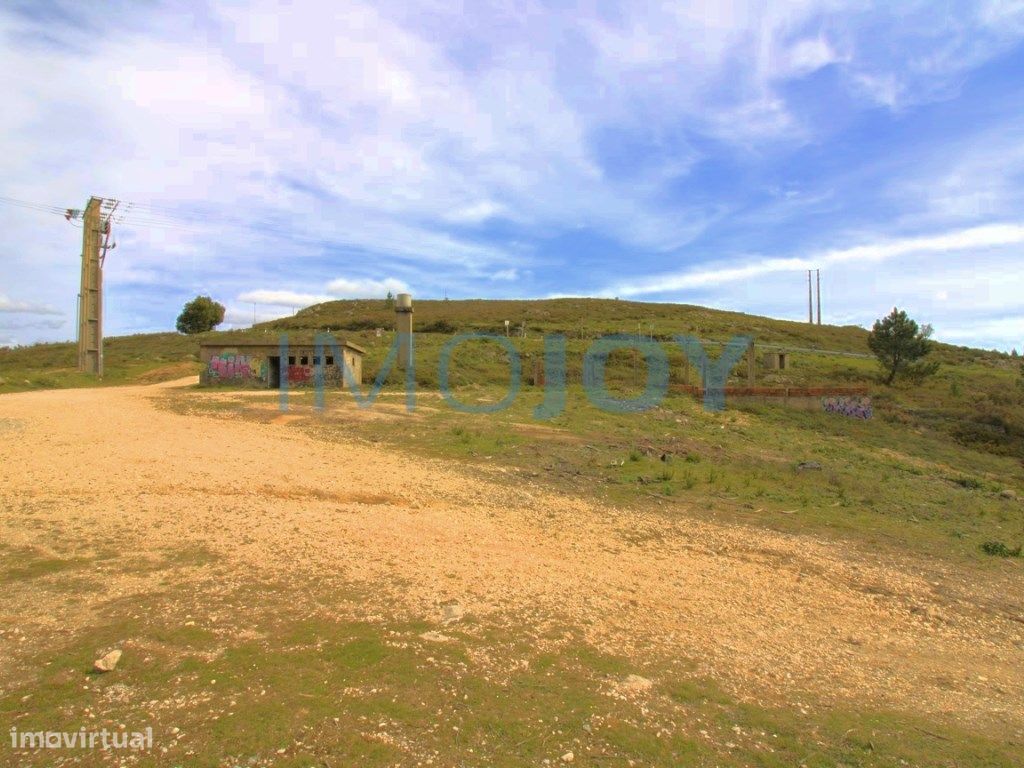 100000m² Land in Monchique, Portugal No. 83213