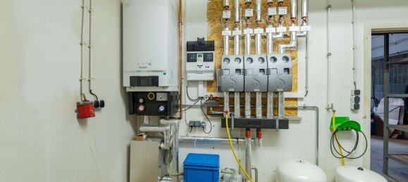 4 غرف نوم بناية في Erfurt, Germany رقم 208970 12