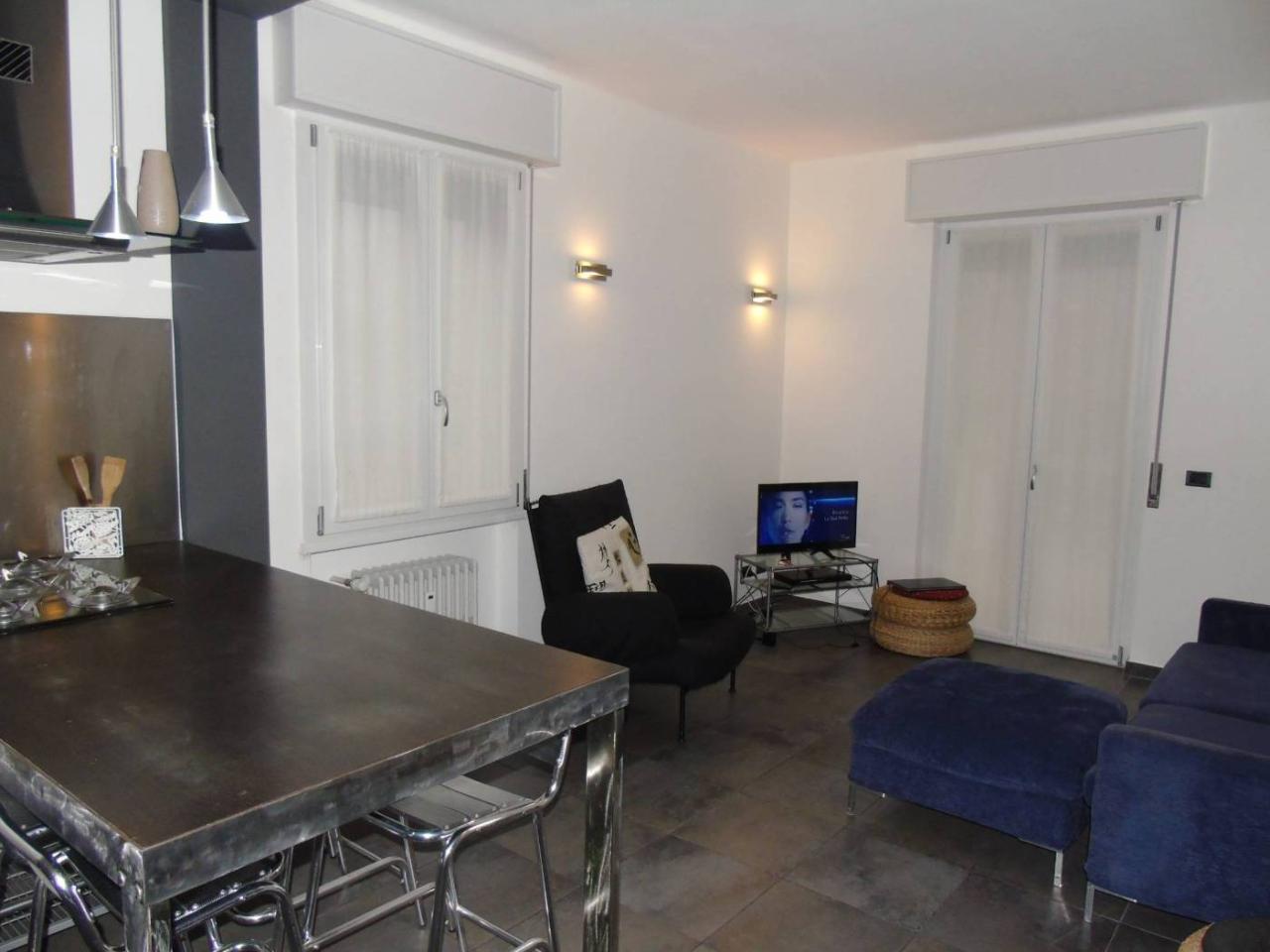 3 rooms Apartment in Alzano Lombardo, Italy No. 171369