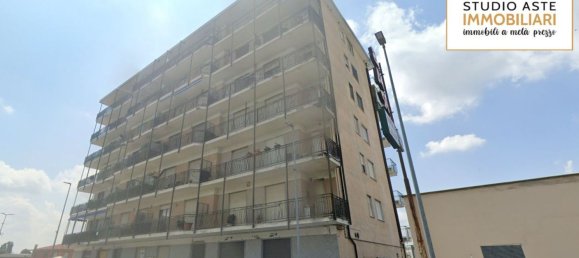 3 rooms Apartment in Villastellone, Italy No. 80741 4