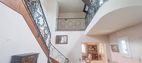 6 bedrooms House in Saint-Pryve-Saint-Mesmin, France No. 216171 4