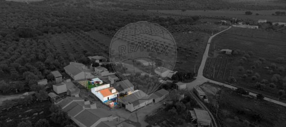 1 bedroom House in Estremoz, Portugal No. 27930 4