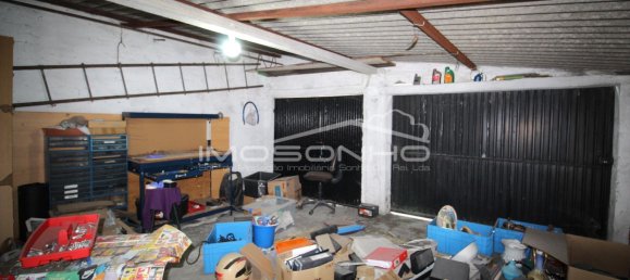 Villa de 9 dormitorios en Marinha Grande, Portugal No. 200147 48