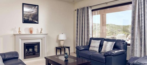 Propiedad comercial de 5 dormitorios en Zakynthos, Greece No. 698 4