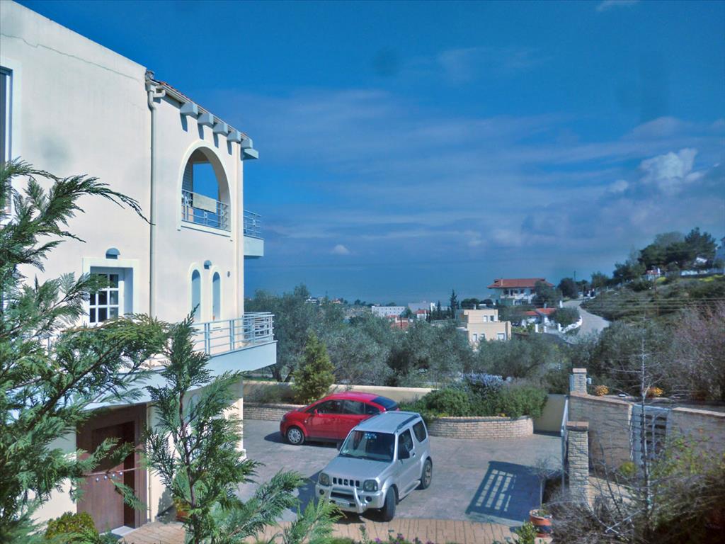 Коммерческая недвижимость с 4 спальнями в Халкида, Греция № 7286