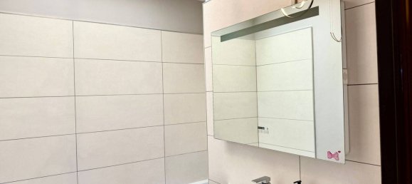 3 bedrooms House in Manosque, France No. 326557 3