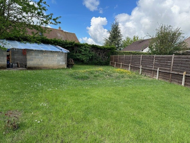 3 bedrooms House in Sours, France No. 73285