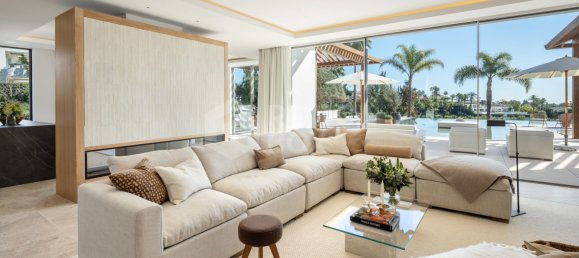 6 Schlafzimmer Villa in Marbella, Spain, Nr. 105800 12