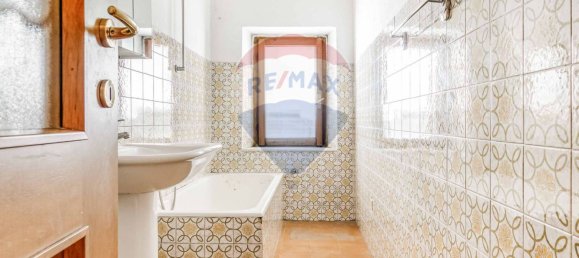 Квартира с 2 спальнями в Карнаго, Италия № 223459 13