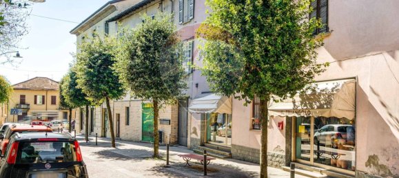 Квартира с 2 спальнями в Карнаго, Италия № 223459 20