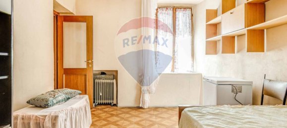 Квартира с 2 спальнями в Карнаго, Италия № 223459 17