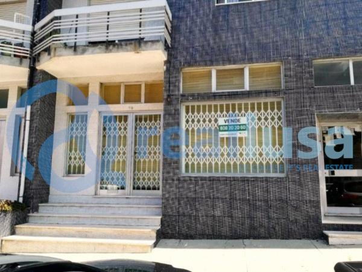Laden in Vila Nova de Gaia, Portugal 86m², Nr. 8132