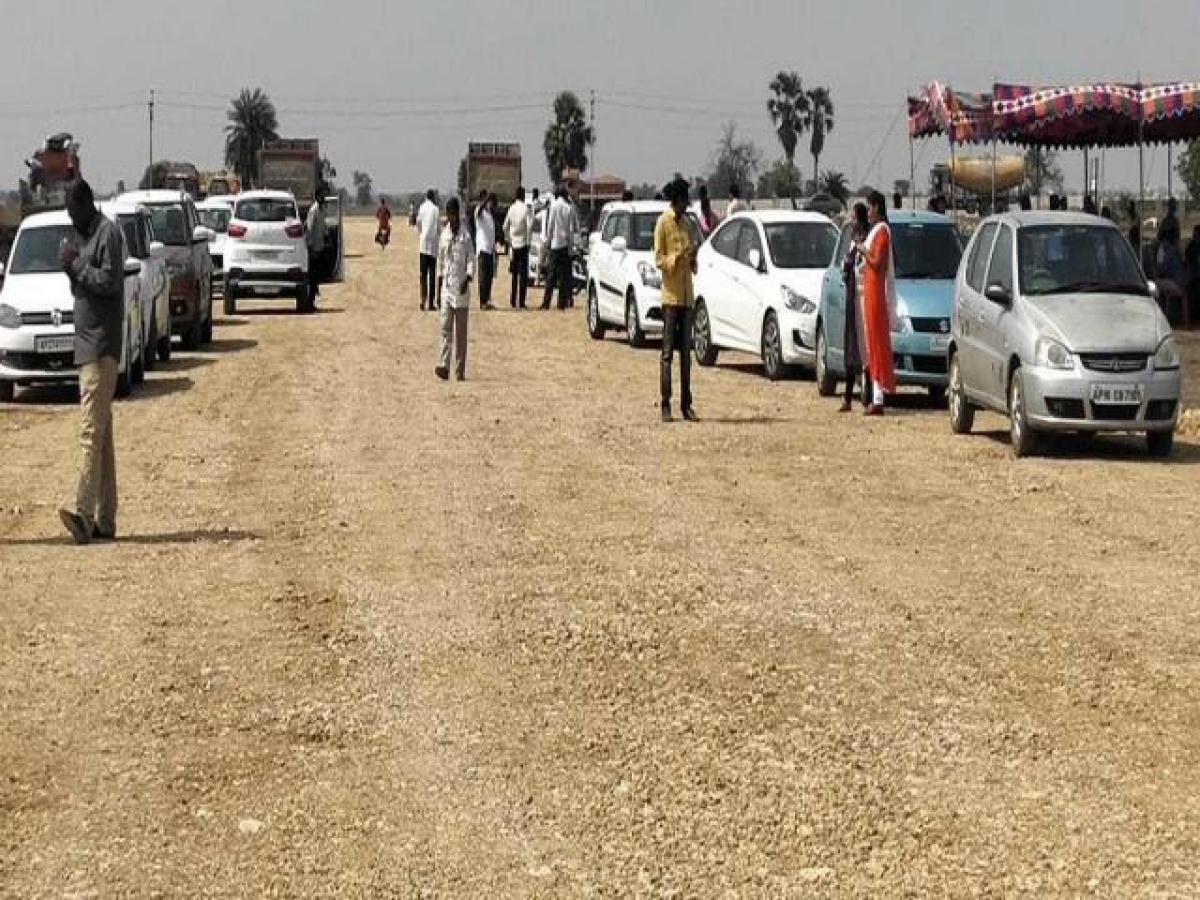  Land in Guntur, India No. 30526