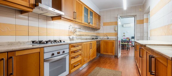 5 chambres Maison à Lisbon, Portugal No. 45705 11