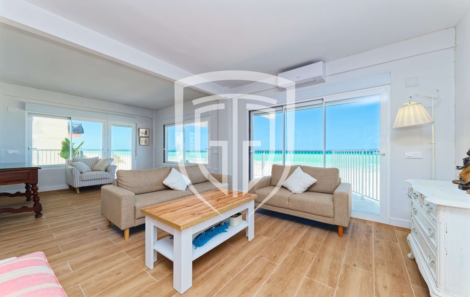 Apartamento de 4 dormitorios en Gandia, Spain No. 173118