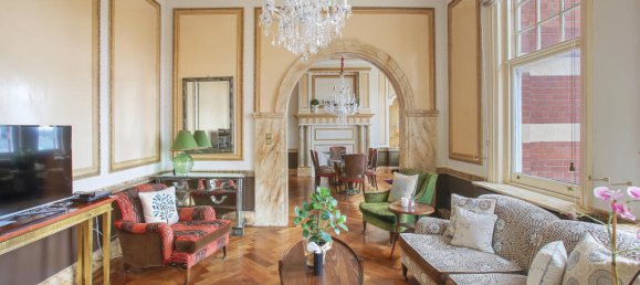 4 bedrooms Apartment in London, United Kingdom No. 13276 4