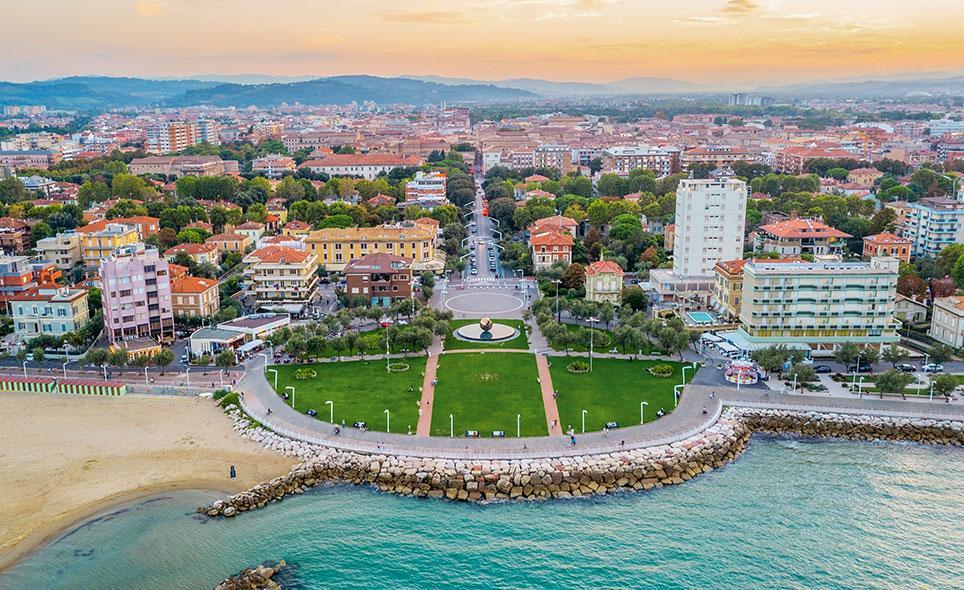 Villa de 5 habitaciónes en Pesaro, Italy No. 74198