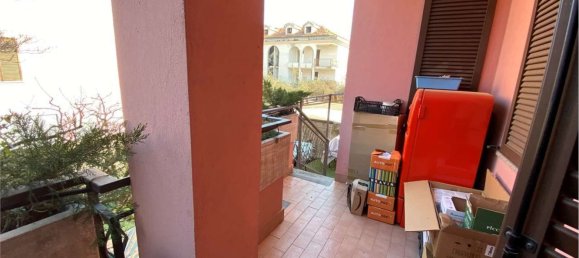 3 rooms Apartment in Bernareggio, Italy No. 4132 7