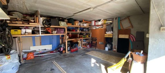 3 rooms Apartment in Bernareggio, Italy No. 4132 17