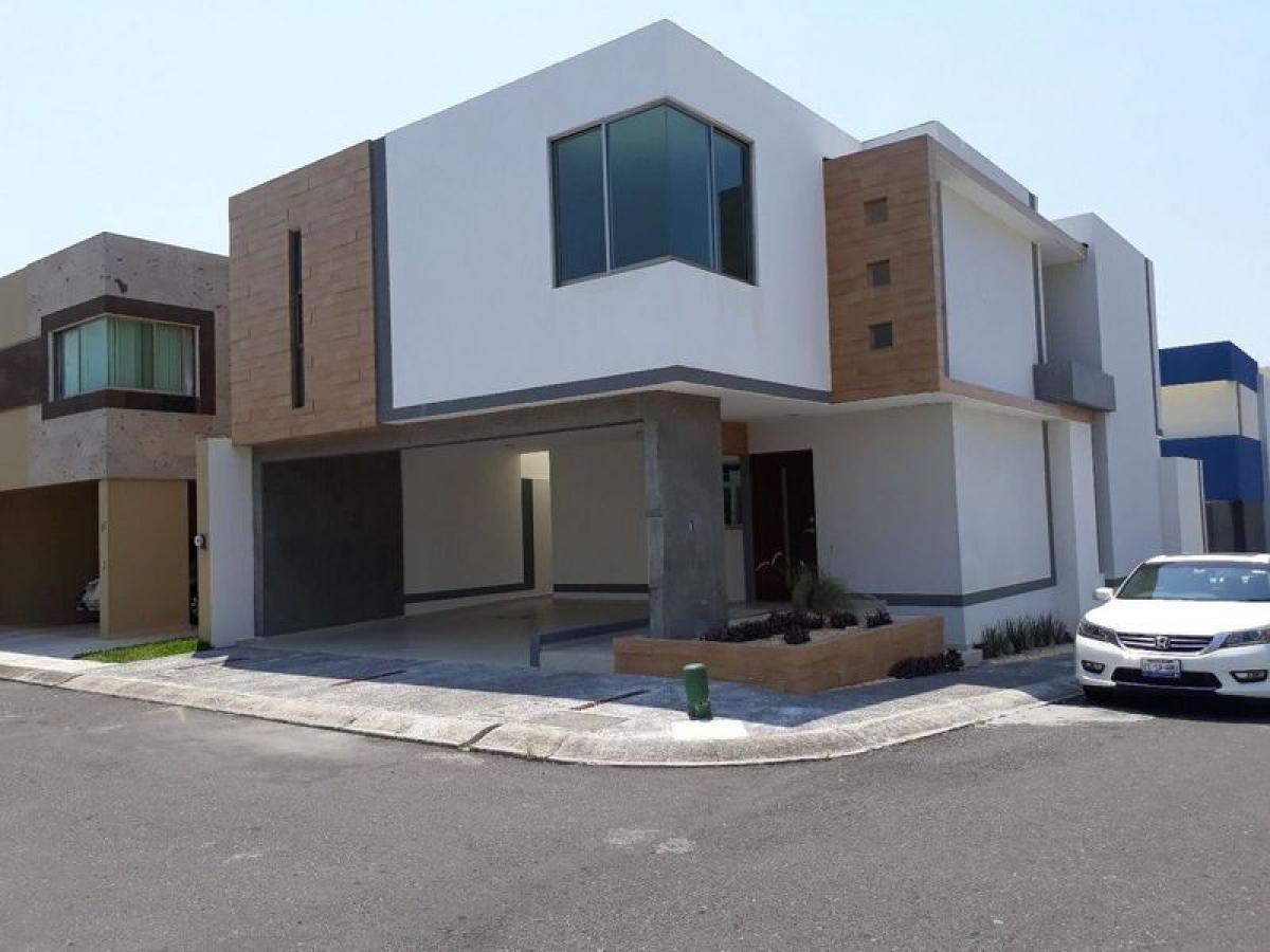 Дом с 3 спальнями в Веракрус, Мексика № 209802