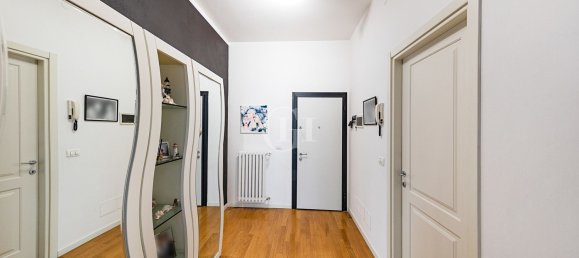 Apartamento de 3 habitaciónes en Salò, Italy No. 298290 6