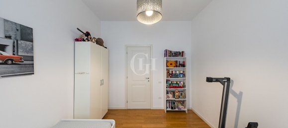 Apartamento de 3 habitaciónes en Salò, Italy No. 298290 16