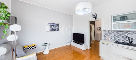 Apartamento de 3 habitaciónes en Salò, Italy No. 298290 5