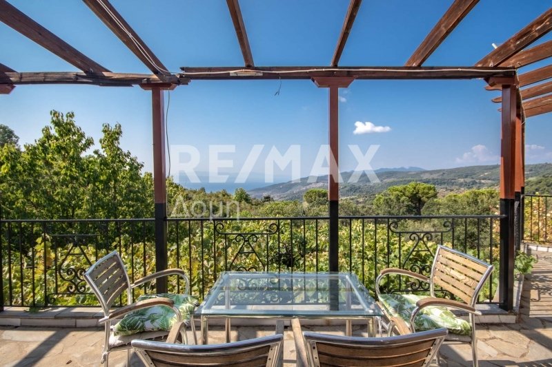 3 bedrooms Commercial property in Magnesia, Greece No. 278