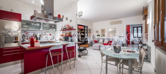 3 bedrooms House in Ferrara, Italy No. 167228 19