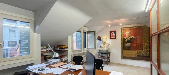 Apartamento T4 em Chartered Community of Navarre, Spain N.º 34372 10