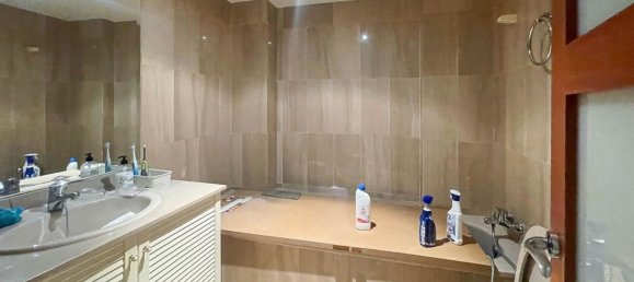 Apartamento T4 em Chartered Community of Navarre, Spain N.º 34372 15