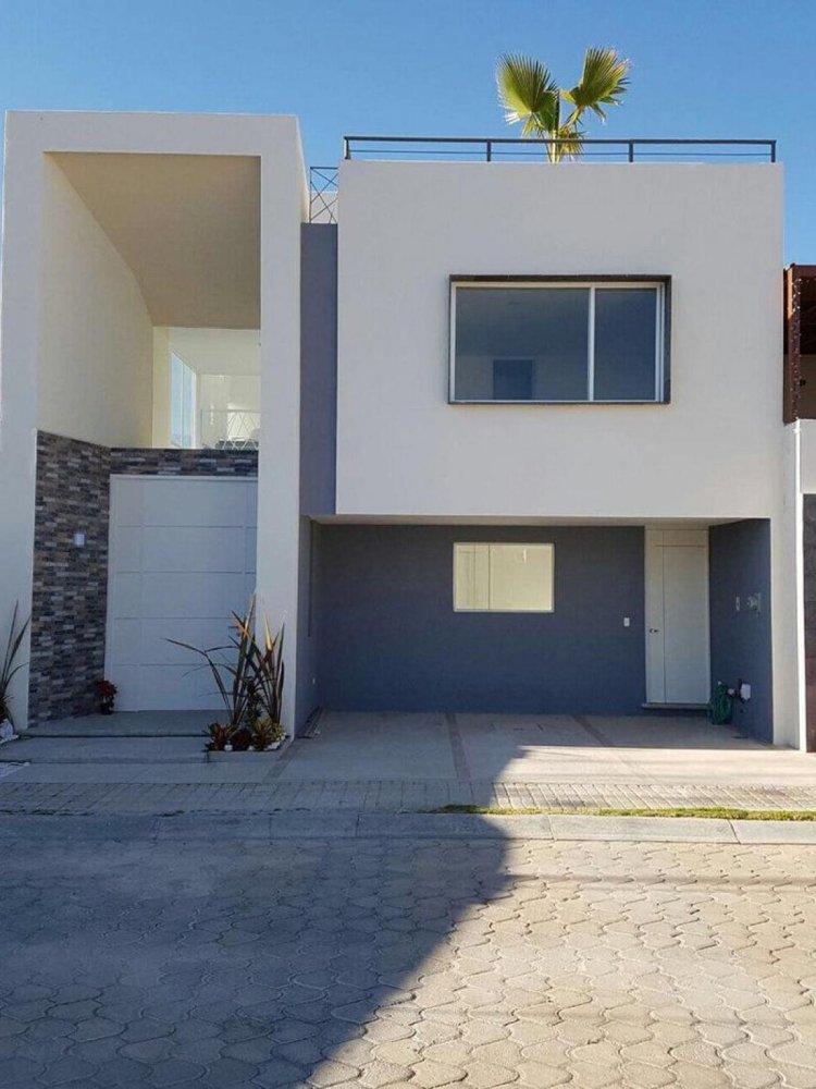 3 bedrooms House in Puebla, Mexico No. 170352