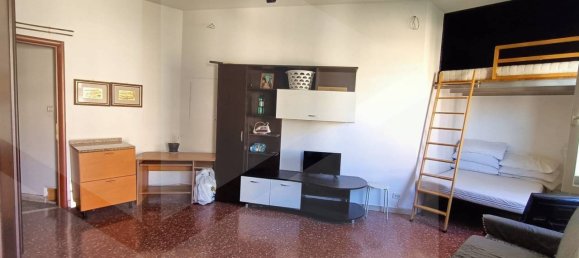 2غرفة شقة في Ciampino, Italy رقم 28645 9