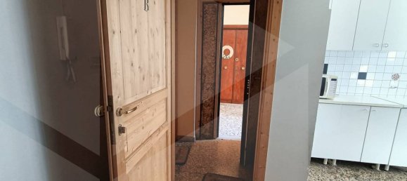 2غرفة شقة في Ciampino, Italy رقم 28645 4