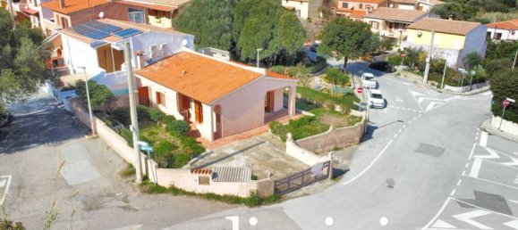 3 bedrooms Villa in Santa Teresa Gallura, Italy No. 74170 2
