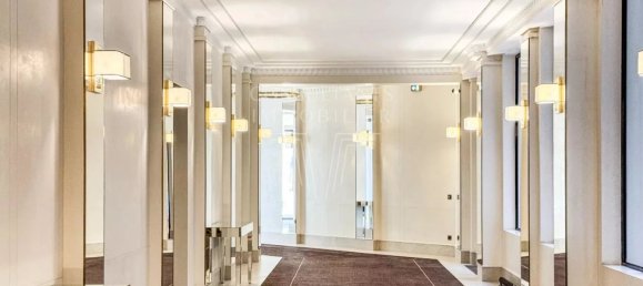 2 bedrooms Apartment in Paris, France No. 167832 10