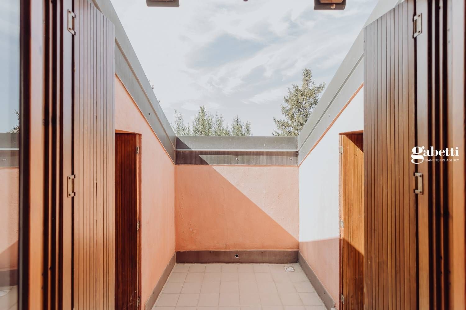 3 rooms Penthouse in Merate, Italy No. 5799