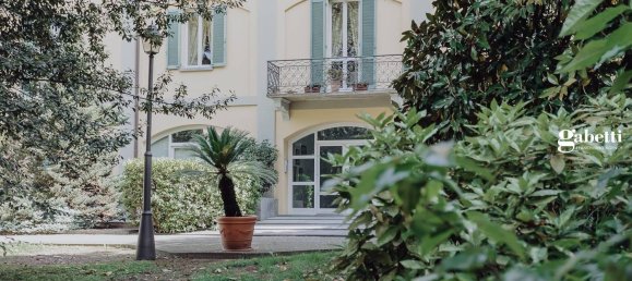 3 rooms Penthouse in Merate, Italy No. 5799 4