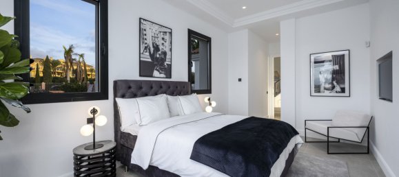 8 Schlafzimmer Villa in Malaga, Spain, Nr. 49781 40