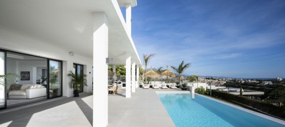 8 Schlafzimmer Villa in Malaga, Spain, Nr. 49781 32