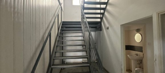 6 rooms Warehouse in Larnaka, Cyprus No. 26613 8