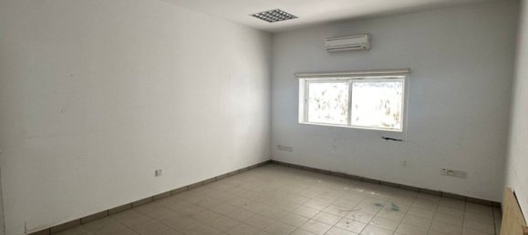 6 rooms Warehouse in Larnaka, Cyprus No. 26613 14