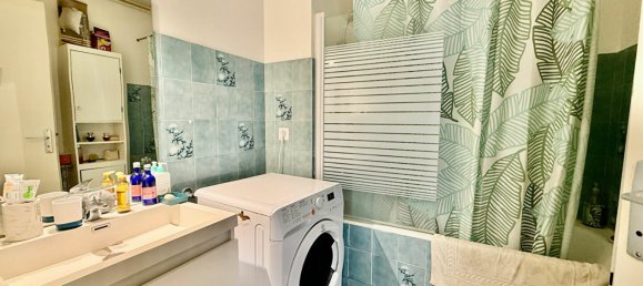 1 bedroom Apartment in Bordeaux, France No. 279380 4